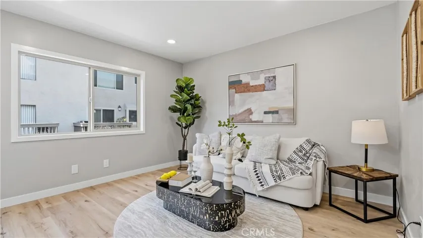 7 Sunup, Irvine, California 92603
