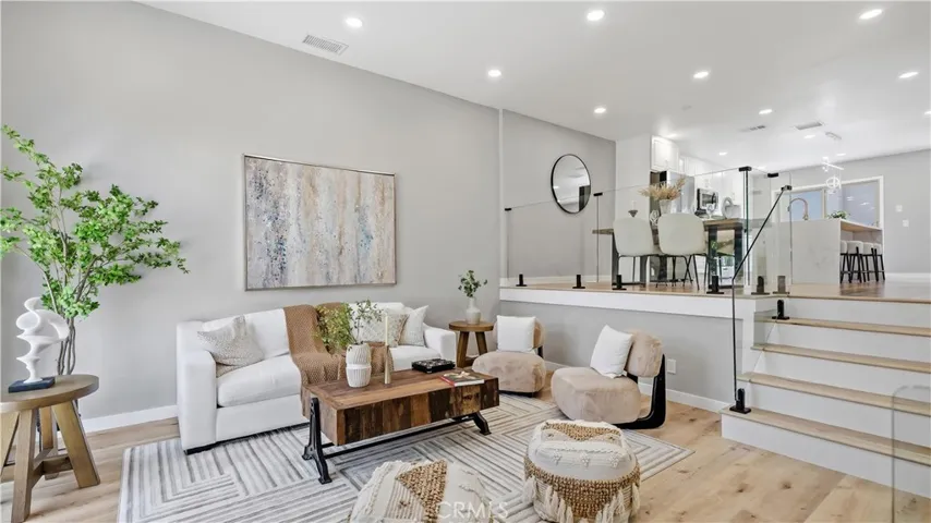 7 Sunup, Irvine, California 92603