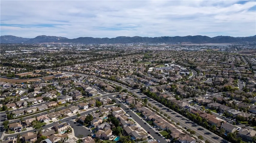 26495 Saint Michel Lane, Murrieta, California 92563