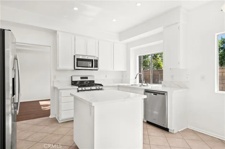 26495 Saint Michel Lane, Murrieta, California 92563