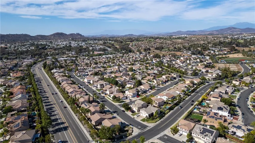 26495 Saint Michel Lane, Murrieta, California 92563