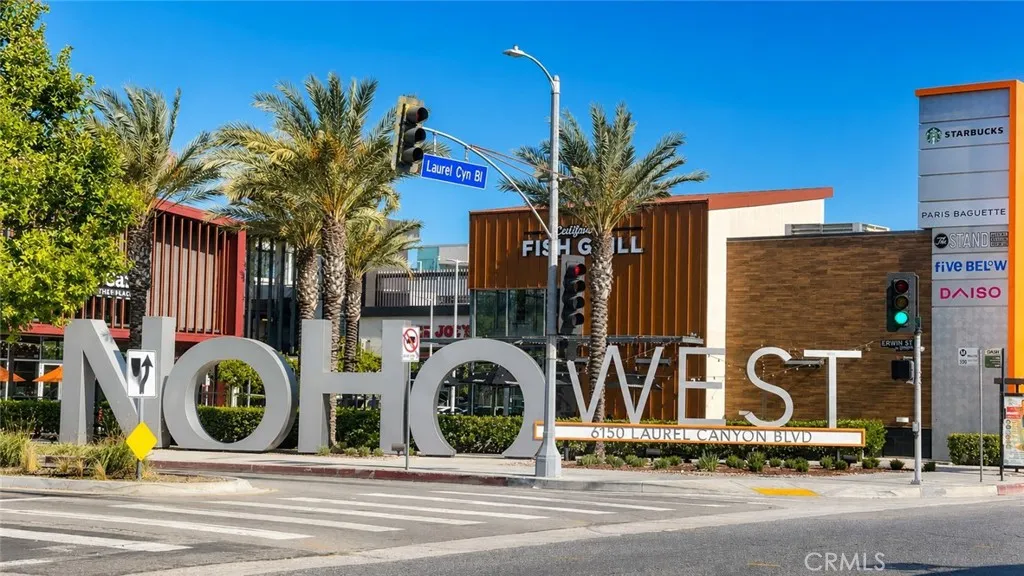 CLOSE TO NOHO WEST
