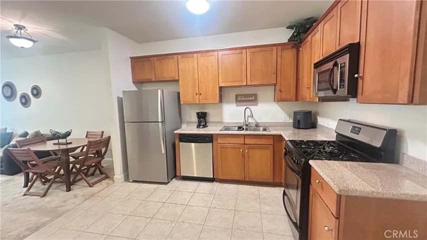 6938 Laurel Canyon, North Hollywood, California 91605