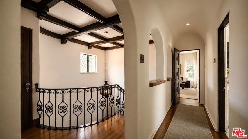 2017 El Cerrito Place, Los Angeles, California 90068