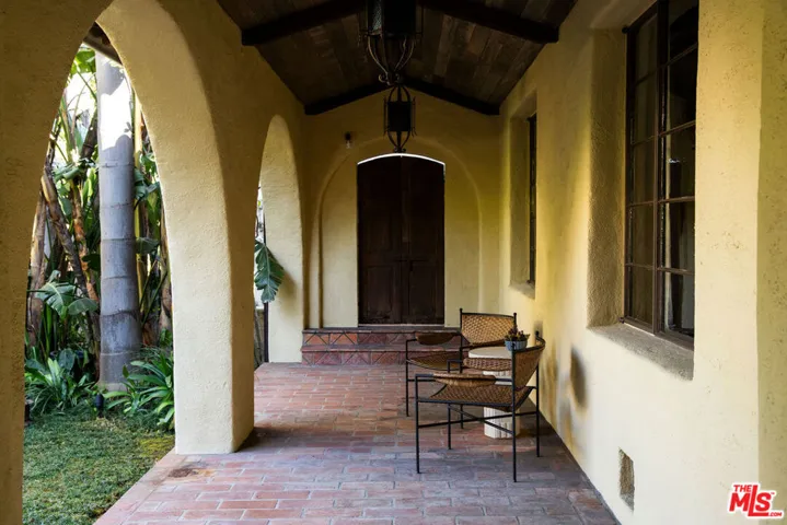 2017 El Cerrito Place, Los Angeles, California 90068