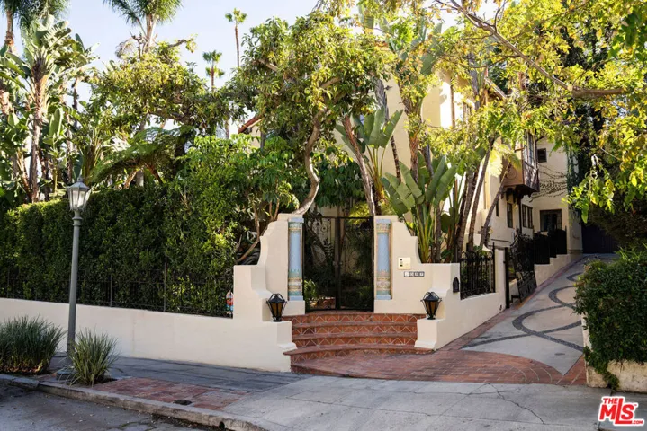 2017 El Cerrito Place, Los Angeles, California 90068