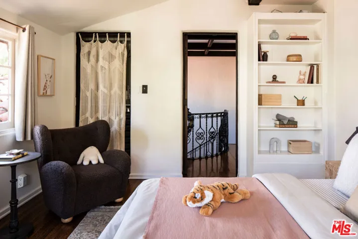 2017 El Cerrito Place, Los Angeles, California 90068