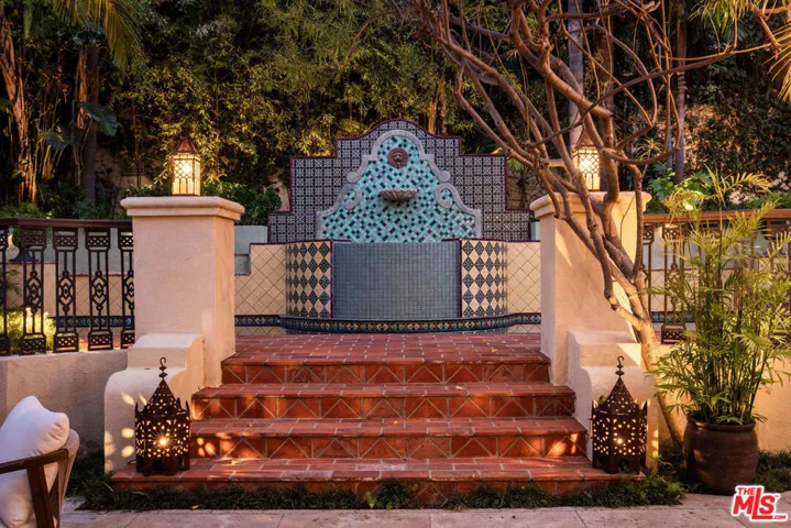 2017 El Cerrito Place, Los Angeles, California 90068