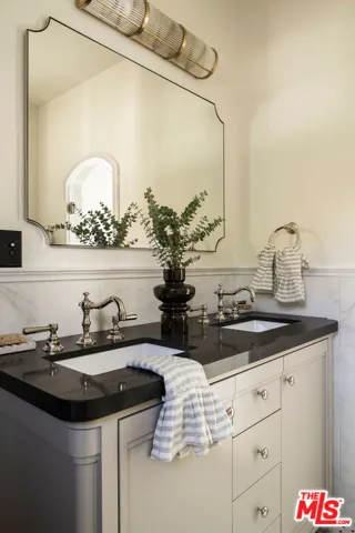 2017 El Cerrito Place, Los Angeles, California 90068