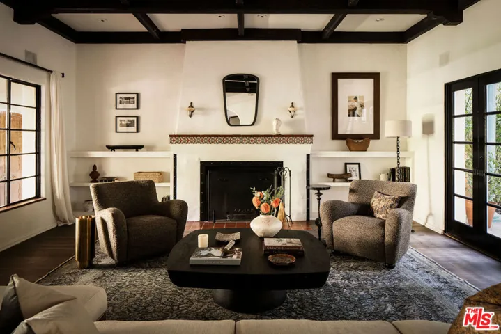 2017 El Cerrito Place, Los Angeles, California 90068