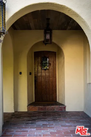 2017 El Cerrito Place, Los Angeles, California 90068