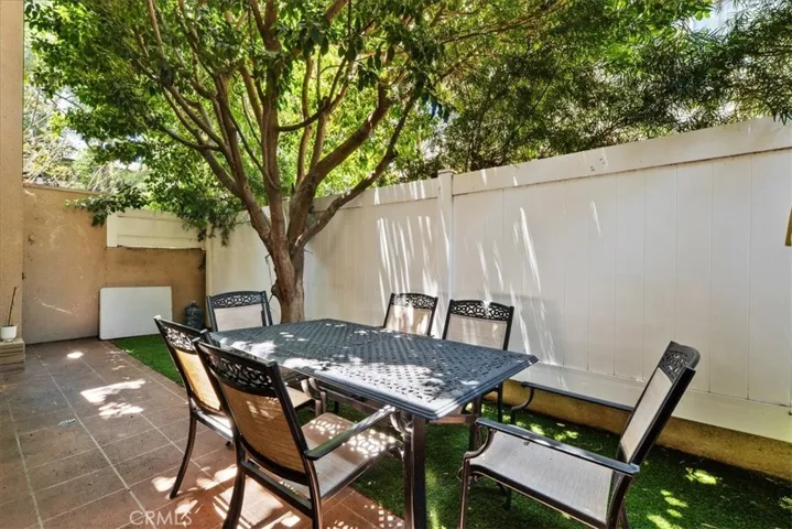 703 Locust 1, Pasadena, California 91101
