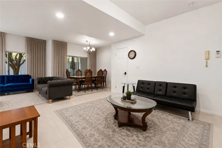703 Locust 1, Pasadena, California 91101