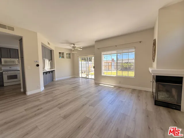 11536 Edinger Avenue, Fountain Valley, California 92708