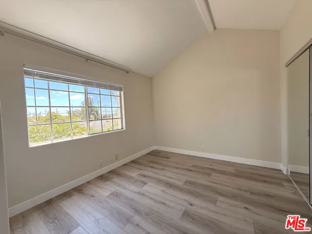 11536 Edinger Avenue, Fountain Valley, California 92708