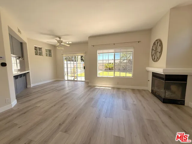 11536 Edinger Avenue, Fountain Valley, California 92708