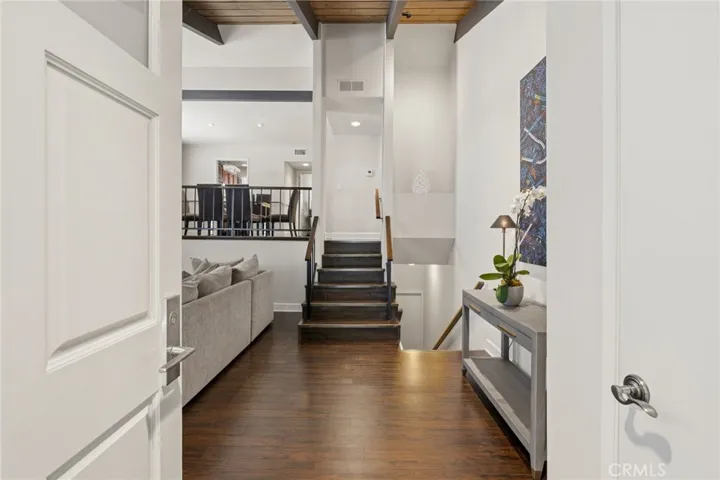 4231 Colfax Ave. F, Studio City, California 91604