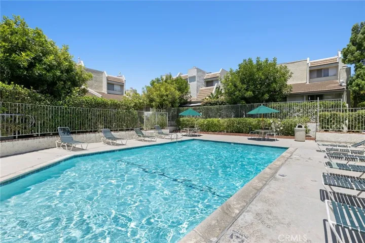 4231 Colfax Ave. F, Studio City, California 91604