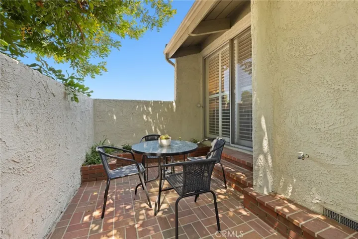 4231 Colfax Ave. F, Studio City, California 91604