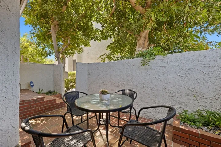 4231 Colfax Ave. F, Studio City, California 91604