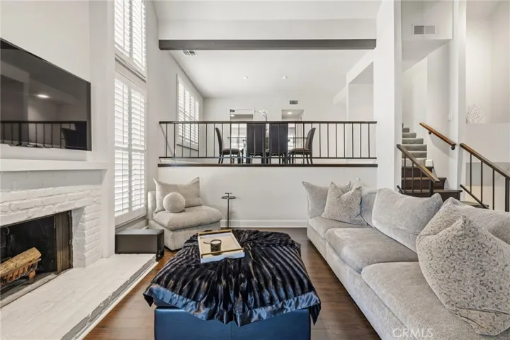4231 Colfax Ave. F, Studio City, California 91604