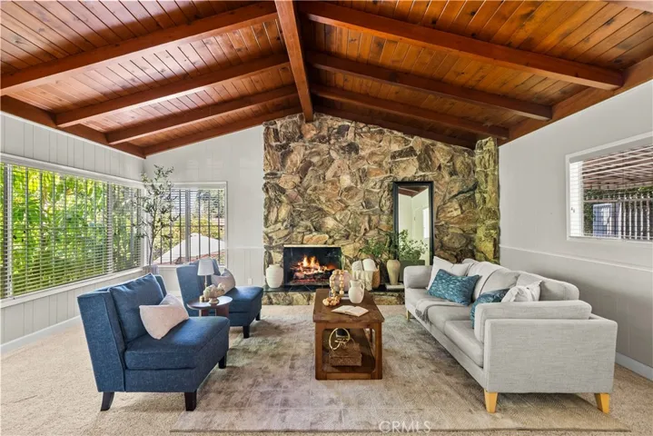 5126 Avenida Oriente, Tarzana, California 91356