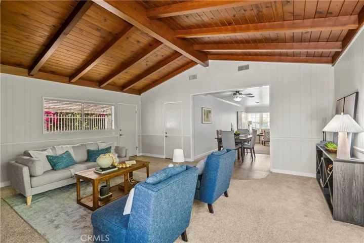 5126 Avenida Oriente, Tarzana, California 91356