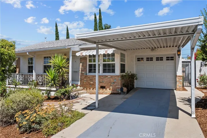 5126 Avenida Oriente, Tarzana, California 91356