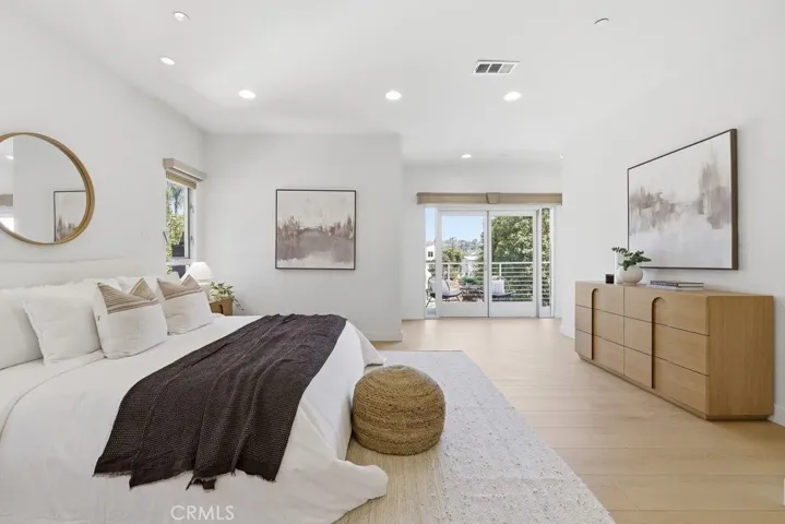 2705 W Lytelle, Los Angeles, California 90065