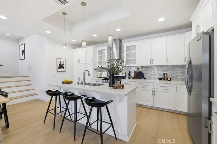 2705 W Lytelle, Los Angeles, California 90065