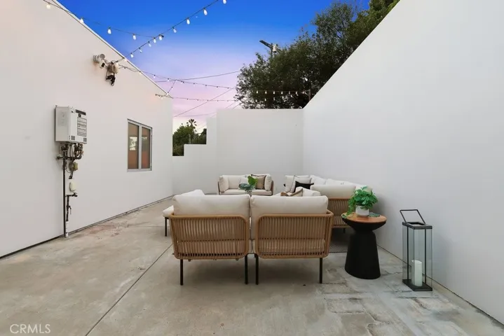 2705 W Lytelle, Los Angeles, California 90065