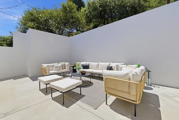 2705 W Lytelle, Los Angeles, California 90065