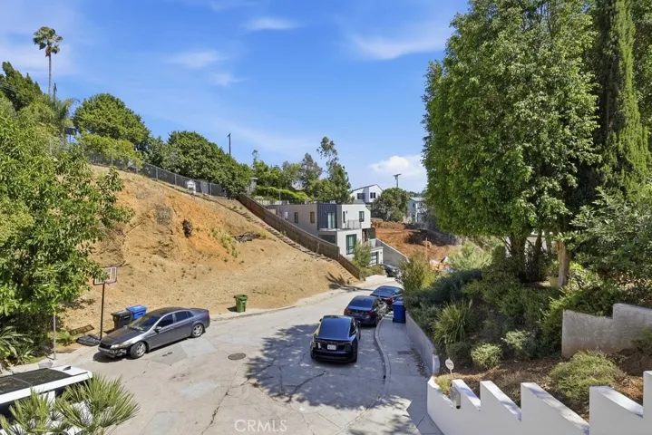 2705 W Lytelle, Los Angeles, California 90065