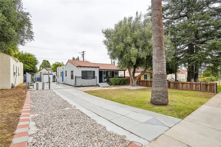 2358 Marengo Avenue, Altadena, California 91001