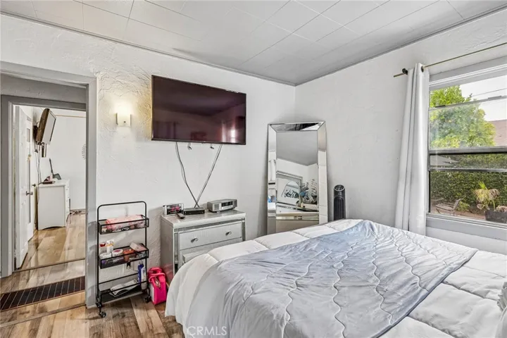 2358 Marengo Avenue, Altadena, California 91001