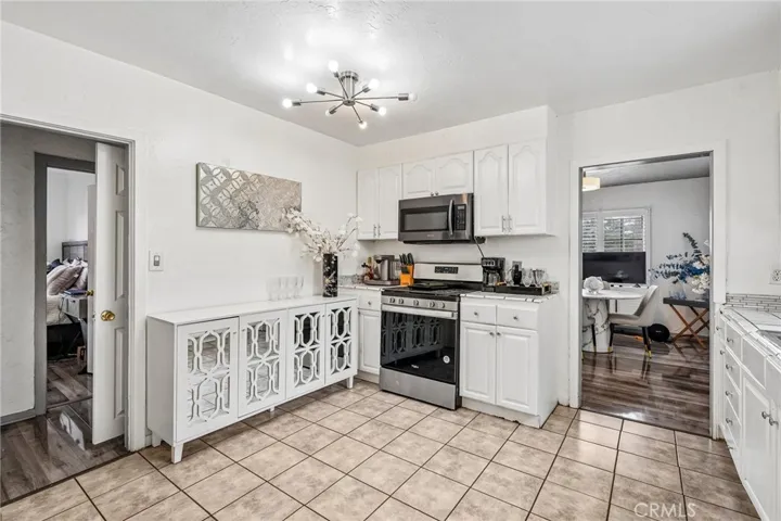 2358 Marengo Avenue, Altadena, California 91001