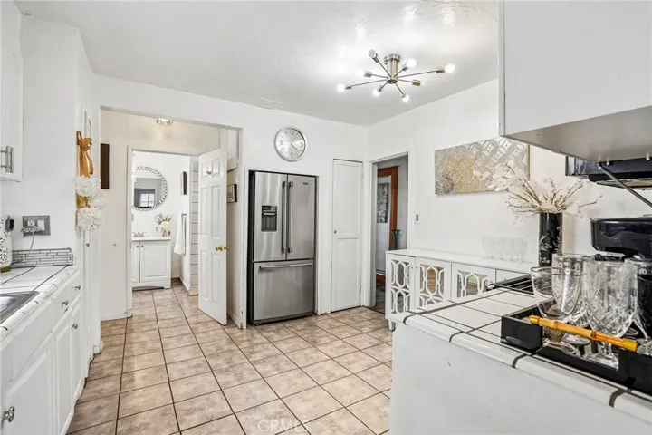 2358 Marengo Avenue, Altadena, California 91001