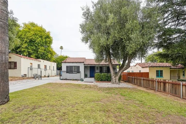 2358 Marengo Avenue, Altadena, California 91001