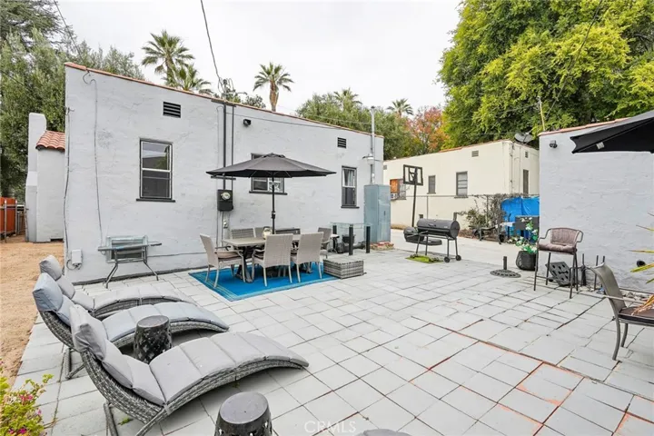 2358 Marengo Avenue, Altadena, California 91001