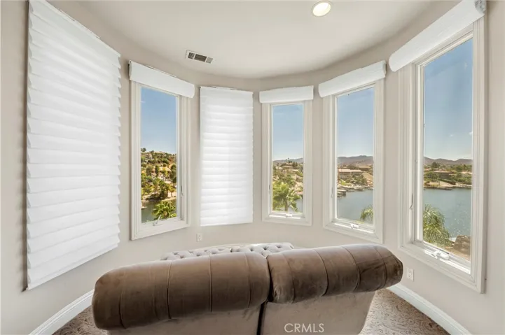 22166 W San Joaquin Drive W, Canyon Lake, California 92587