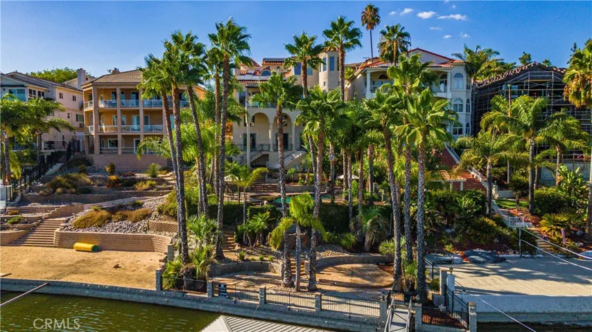 22166 W San Joaquin Drive W, Canyon Lake, California 92587