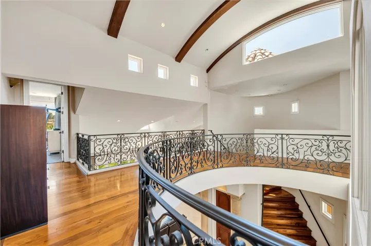 22166 W San Joaquin Drive W, Canyon Lake, California 92587