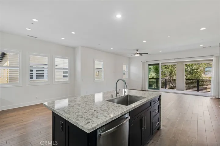 267 Follyhatch, Irvine, California 92618