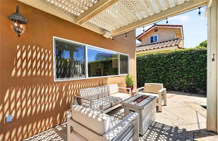 19281 Coralwood Lane, Huntington Beach, California 92646