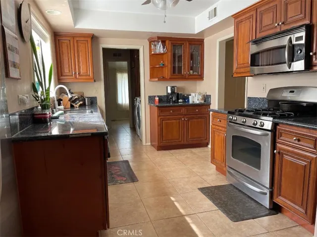 5644 Le Sage, Woodland Hills, California 91367