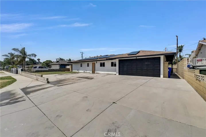 9900 Niagara, Fontana, California 92335