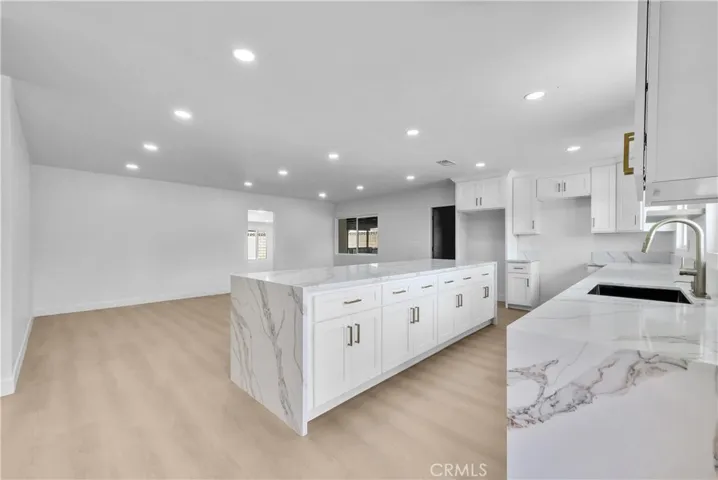 9900 Niagara, Fontana, California 92335