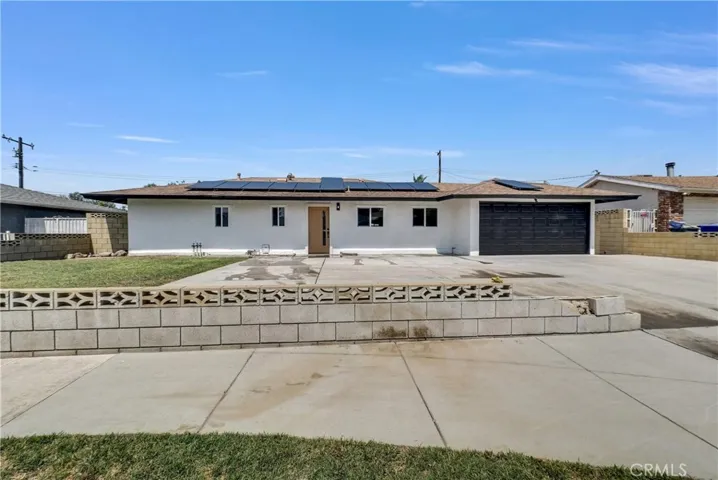 9900 Niagara, Fontana, California 92335