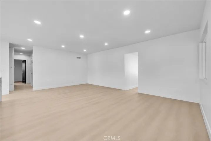 9900 Niagara, Fontana, California 92335