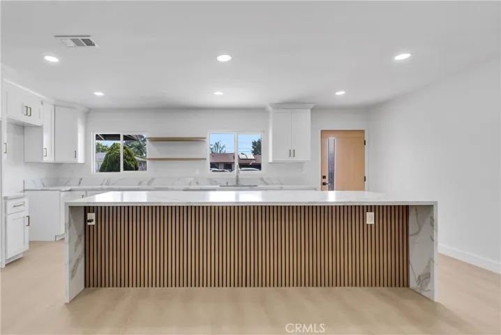 9900 Niagara, Fontana, California 92335